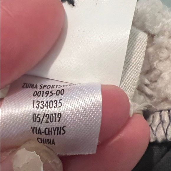 Unisex Red Plaid Jacket with WHT Horse Patch ( S) - Picture 7 of 8